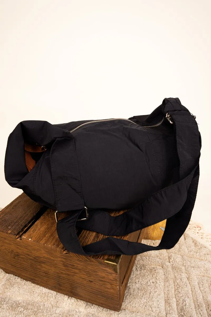 Be Clever Around The World Large Black Chest Bag