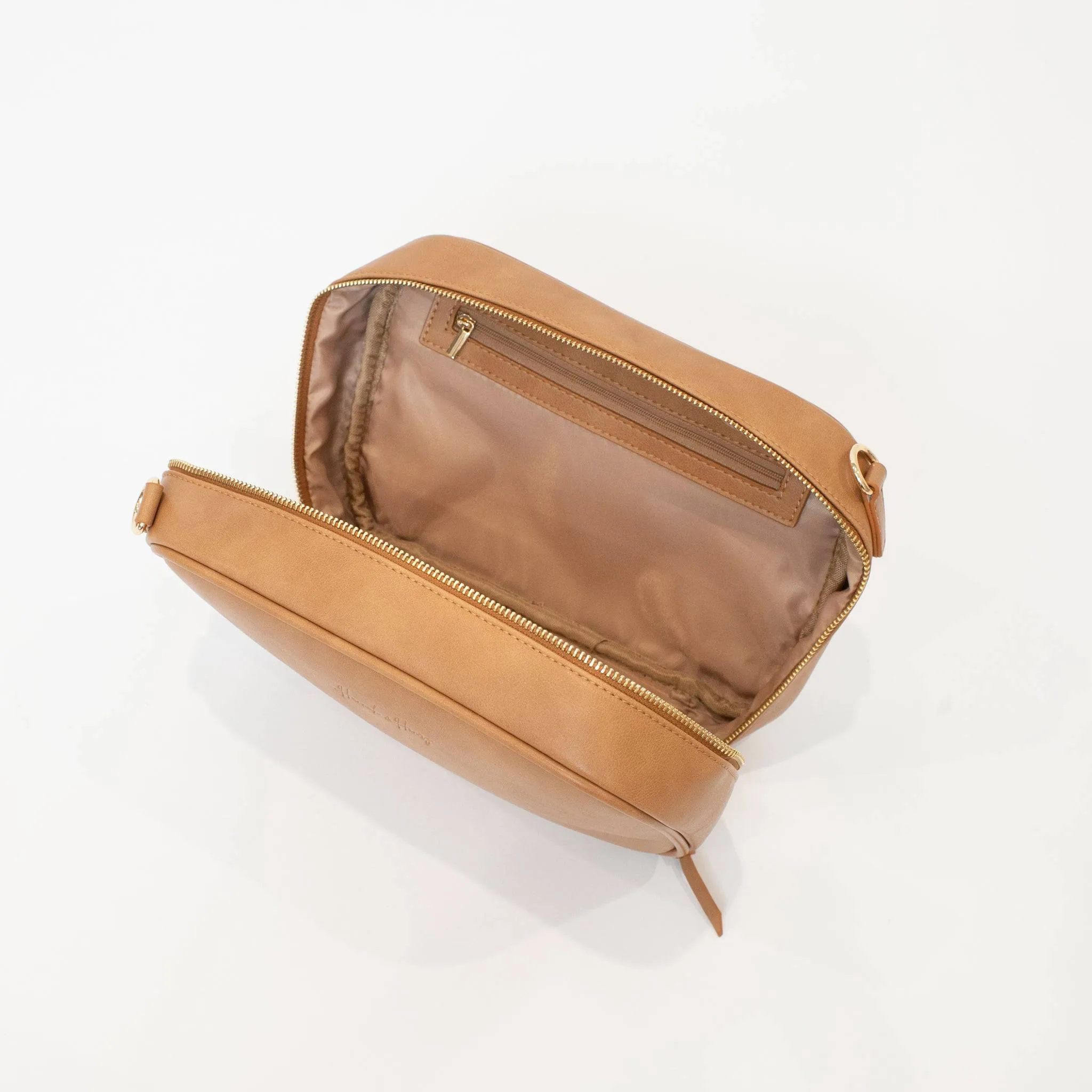 Chloe Diaper Clutch | Tan