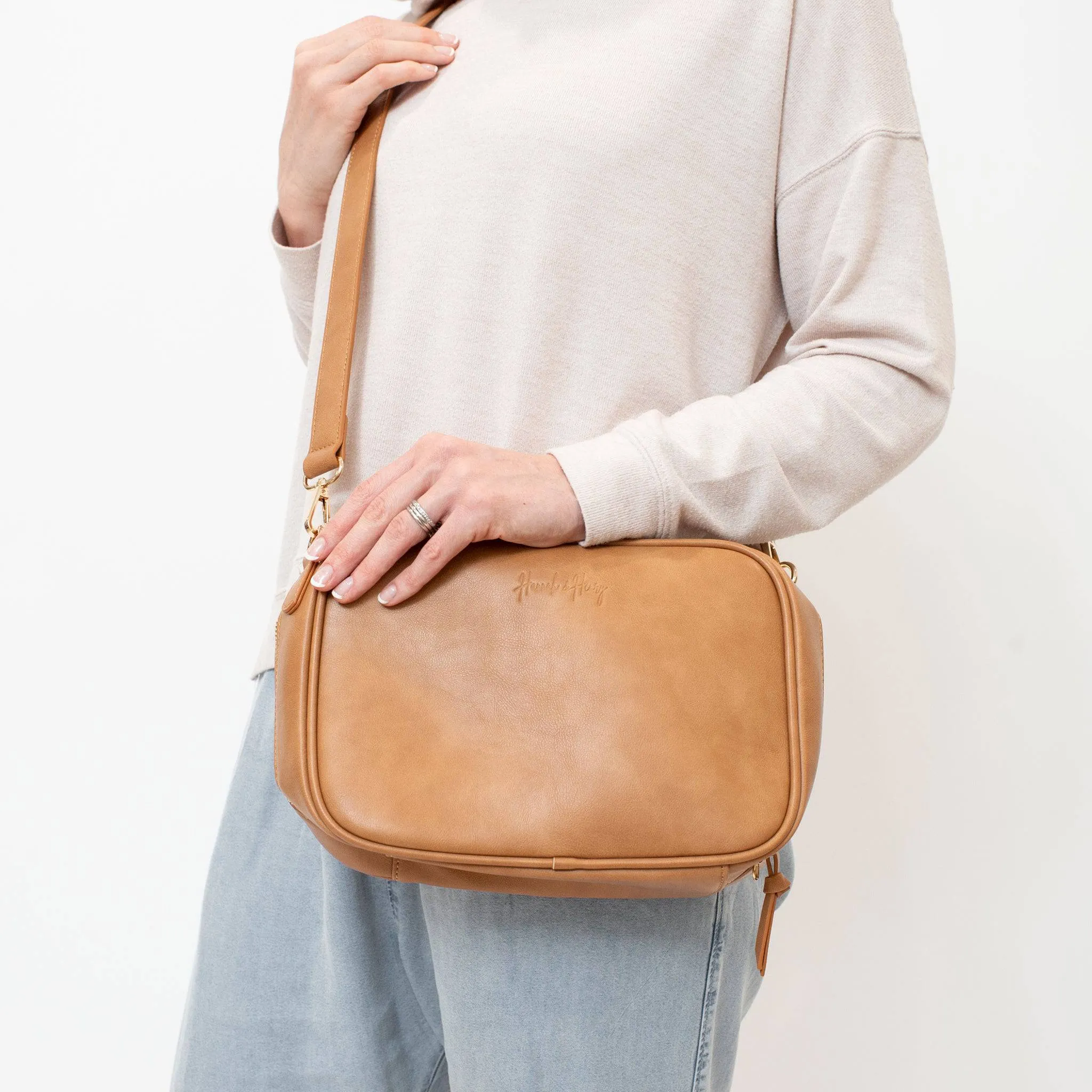 Chloe Diaper Clutch | Tan