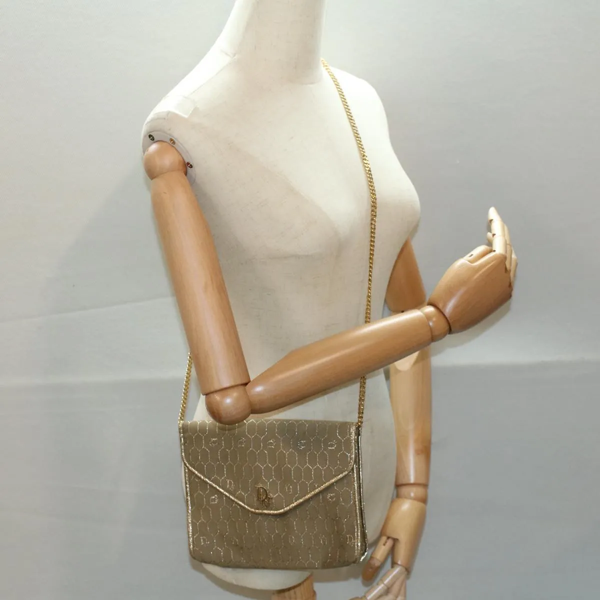 CHRISTIAN DIOR Honeycomb Canvas Chain Shoulder Bag Beige Auth ti1244