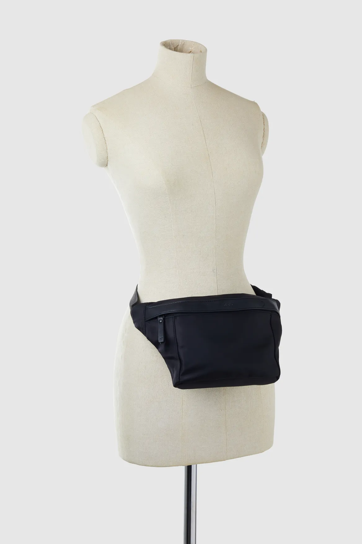 Commuter Recycled Waist Bag
