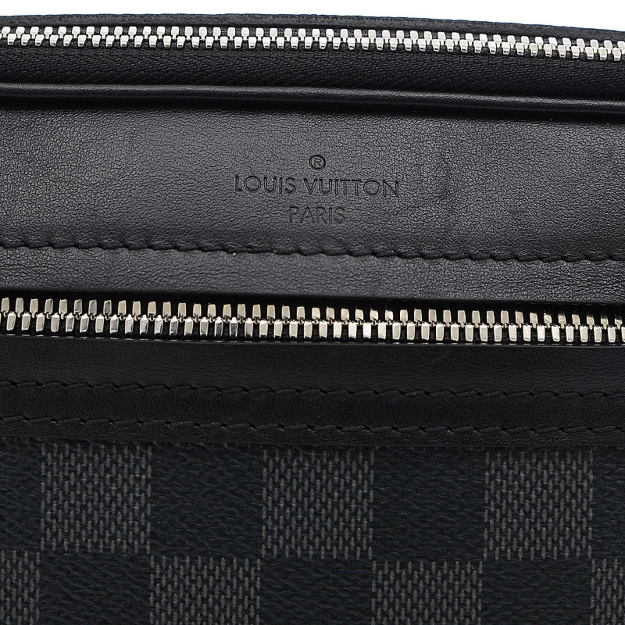 Louis Vuitton Damier Graphite Scott Messenger Shoulder Bag Men's N50018