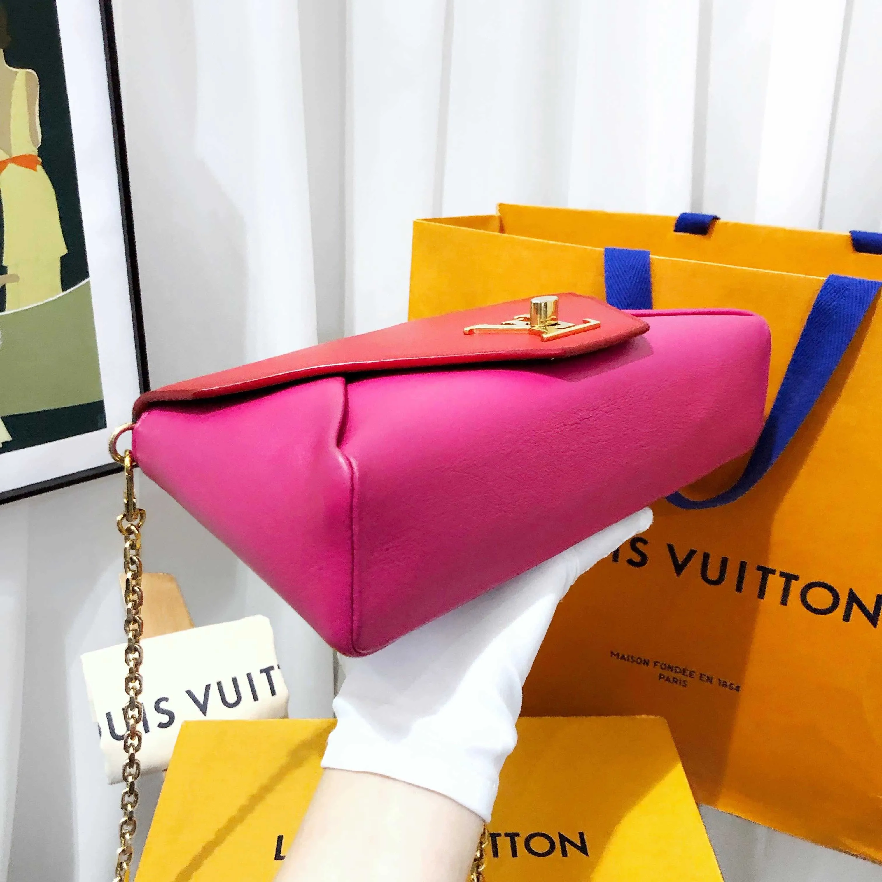 Louis Vuitton Red Pink Leather Messenger Bag Medium