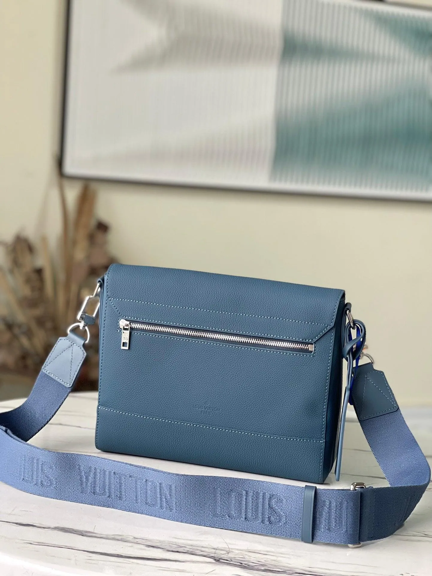 LuVi MESSENGER M59327