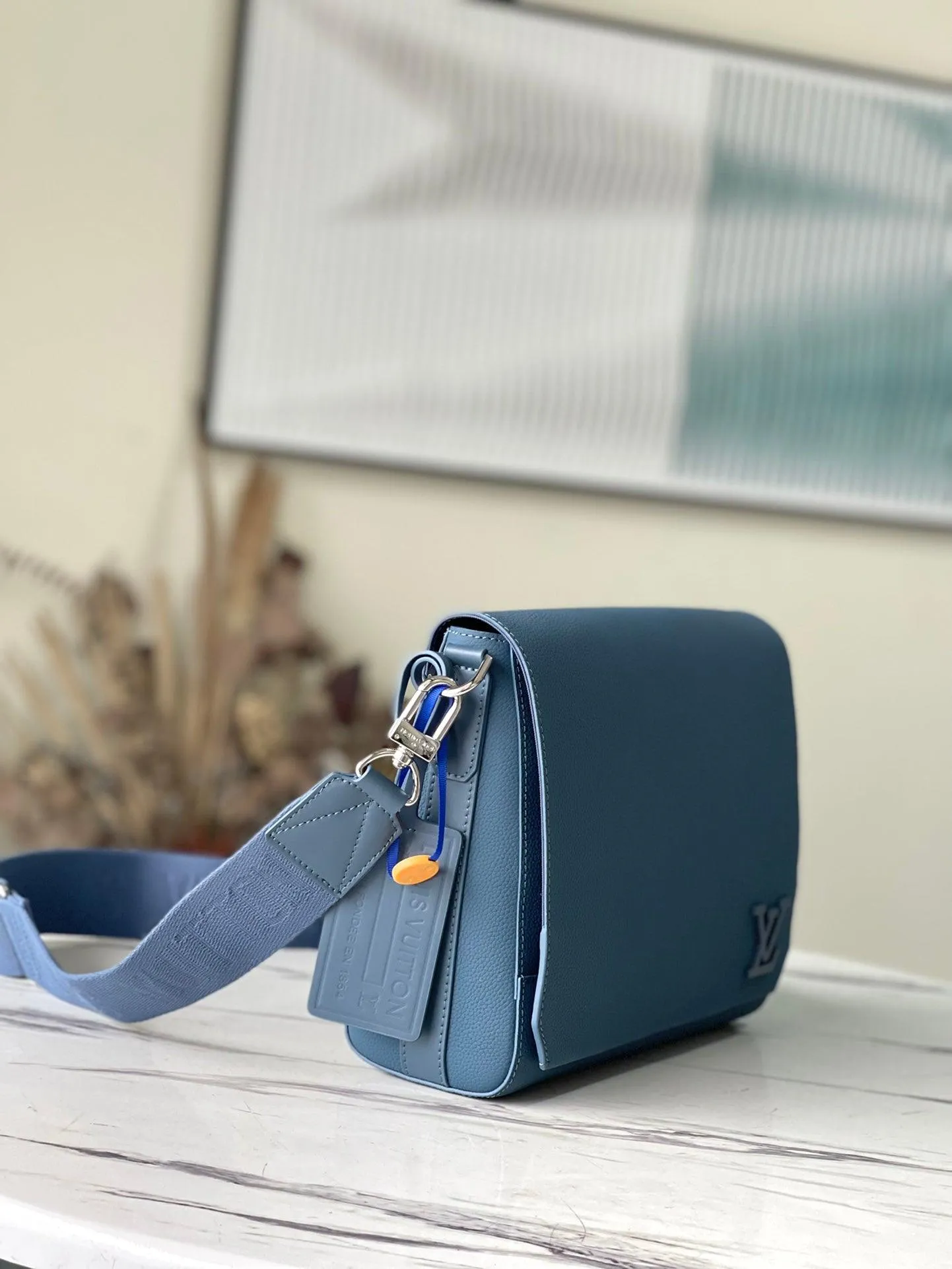 LuVi MESSENGER M59327