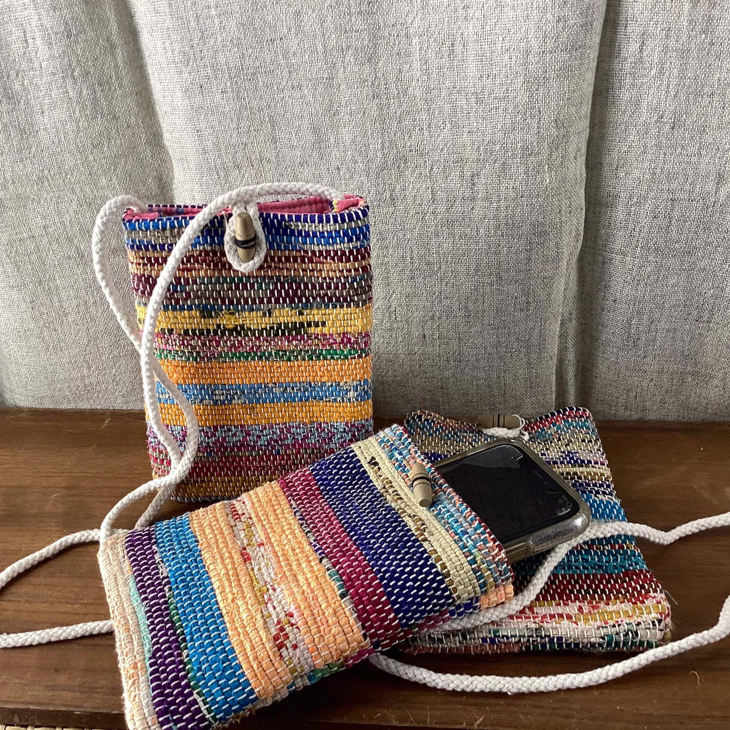 LWH Mobile Shoulder Bags