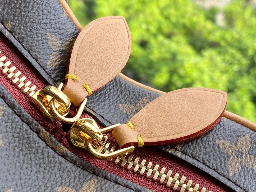 SO - LV Game On Cœur MONOGRAM Nicolas Ghesquière A02