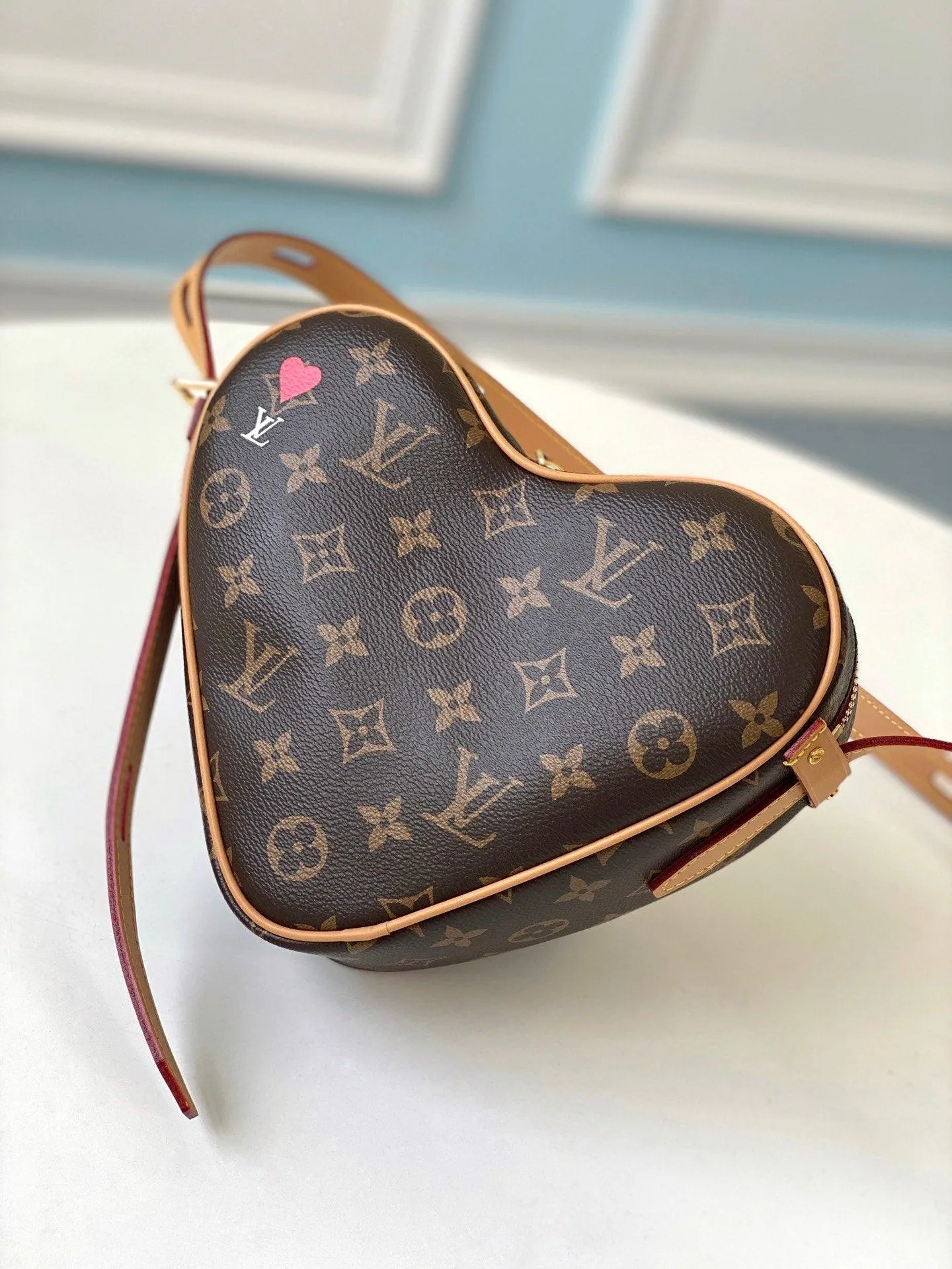 SO - LV Game On Cœur MONOGRAM Nicolas Ghesquière A02