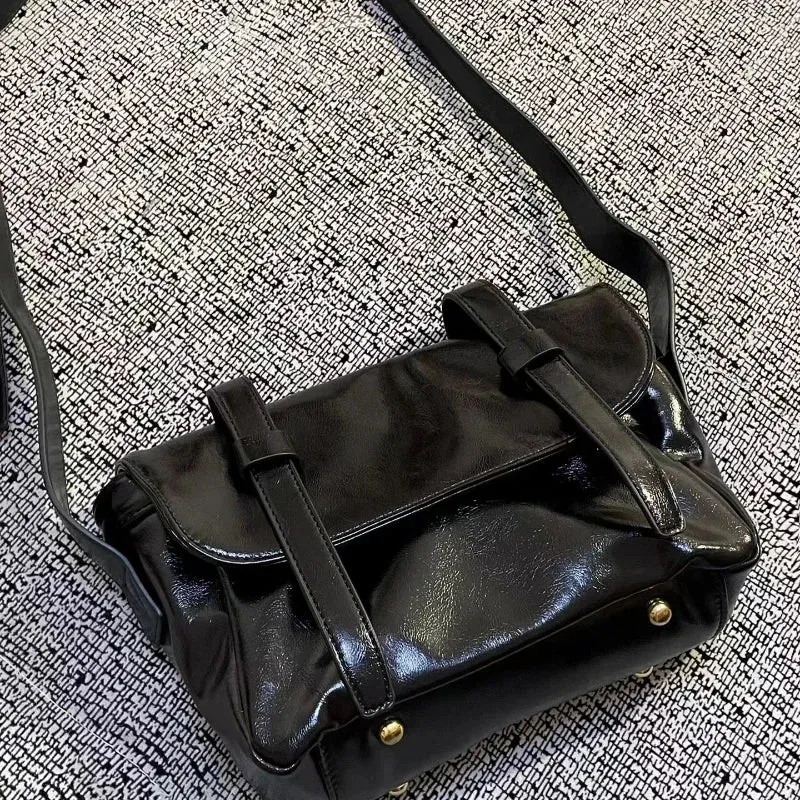 UAKISS  -  Trendy Fashion Luxury Design Handbags 2024 Vintage Office Lady Shoulder Crossbody Bag Elegant Y2k Solid Messenger Bags for Women