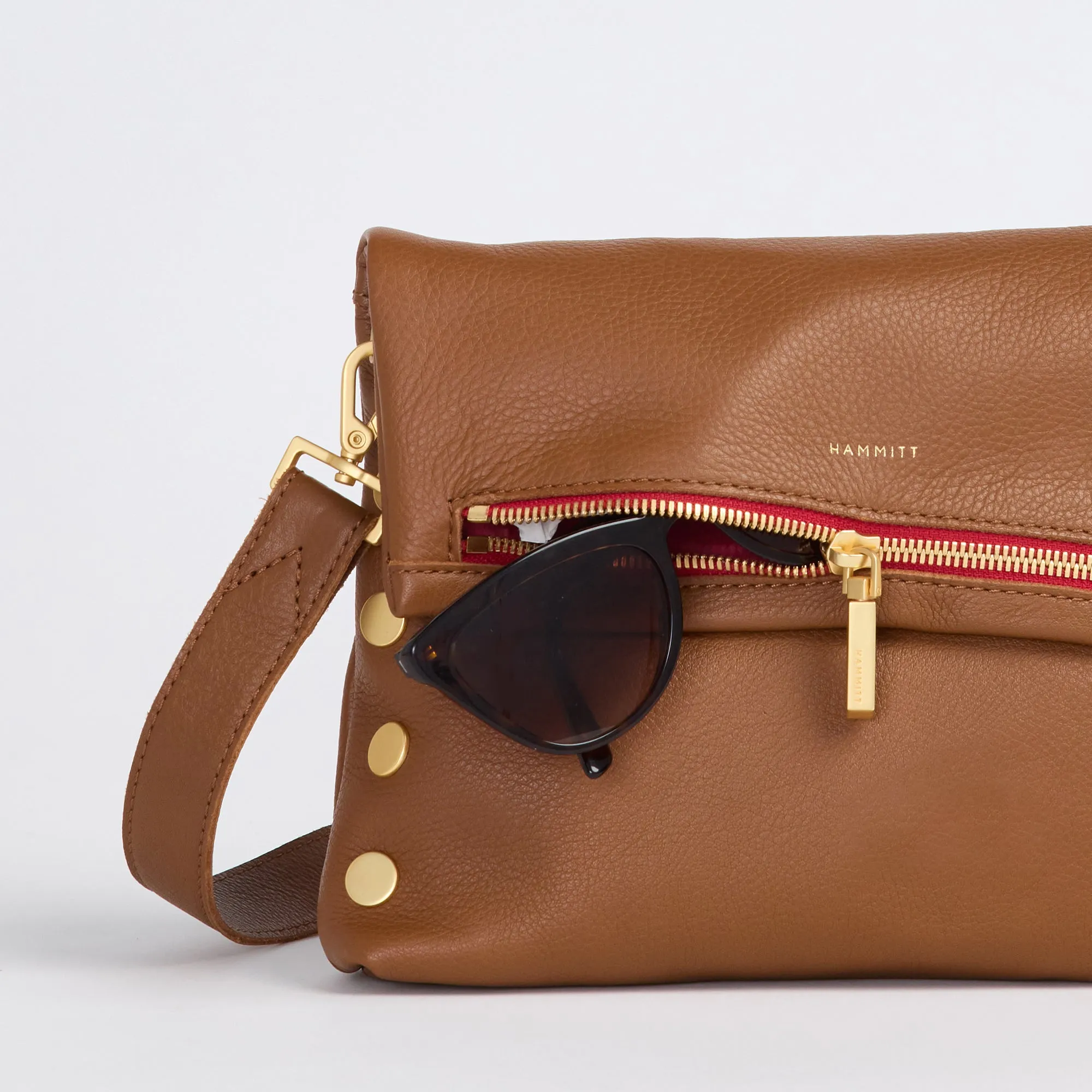 VIP | Mahogany Pebble/Brushed Gold Red Zip | Med