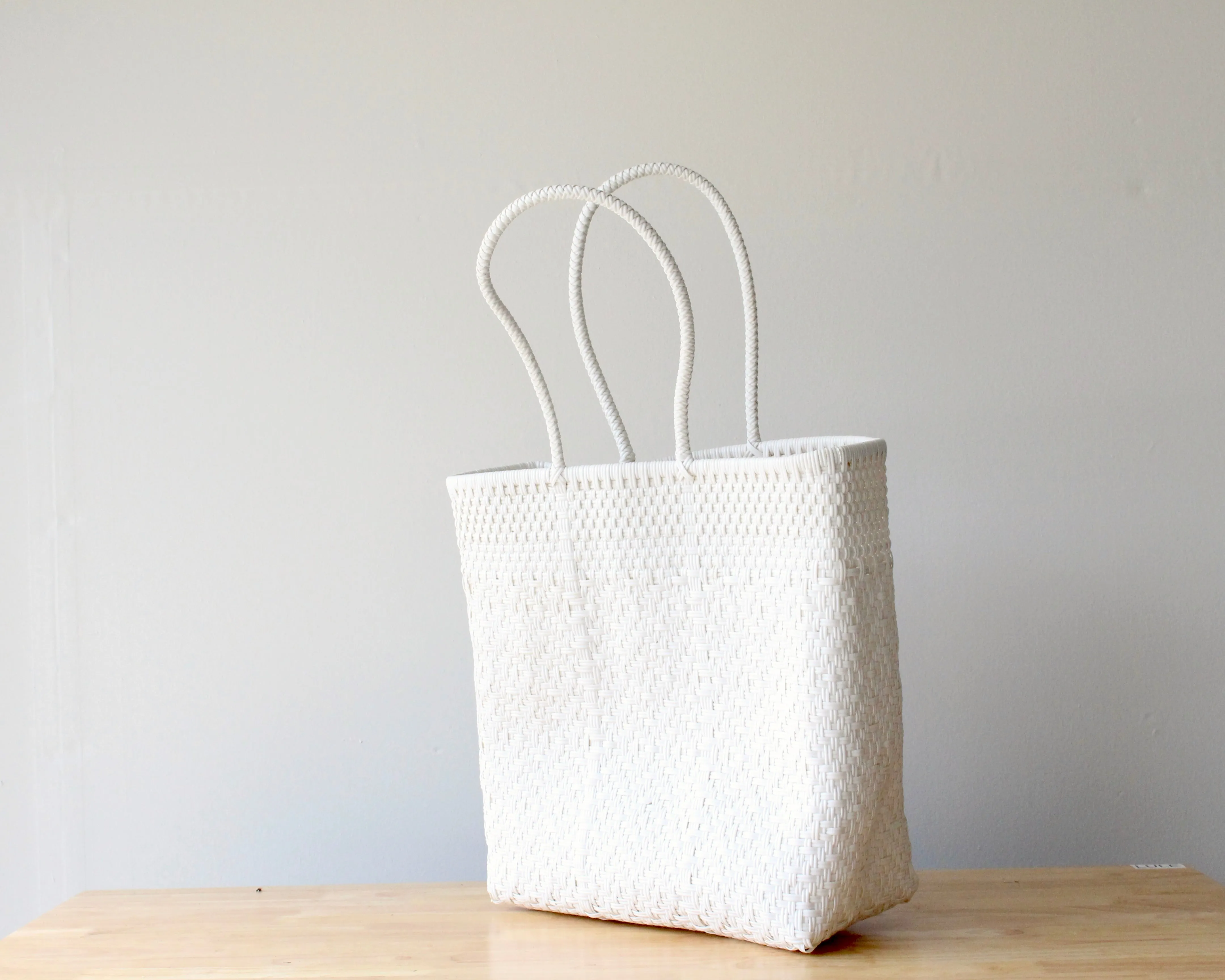 White Handwoven Mexican Bag by MexiMexi